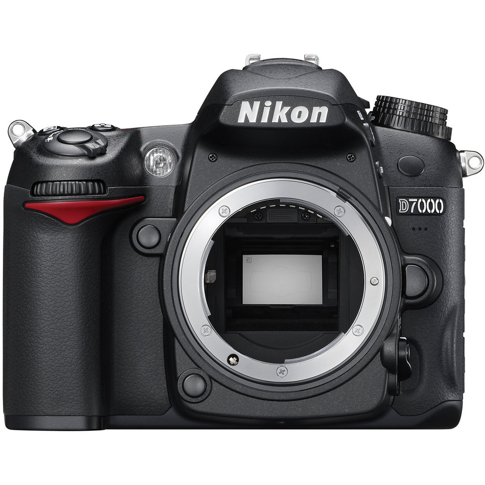 Hot Deal – Refurbished Nikon D7000 for $349 at Roberts Digital (Authorized Dealer) !